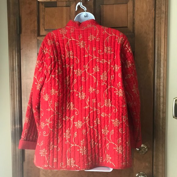 National Geographic by Pfeifer Studio Red w/Gold Swirls Quilted Jacket X-Large - Picture 8 of 13